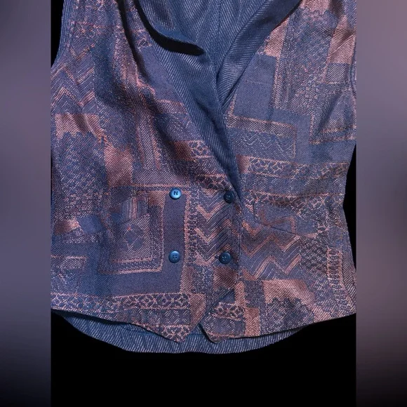 80’s Collared Black and Bronze Sleeveless Vest - Picture 5 of 10